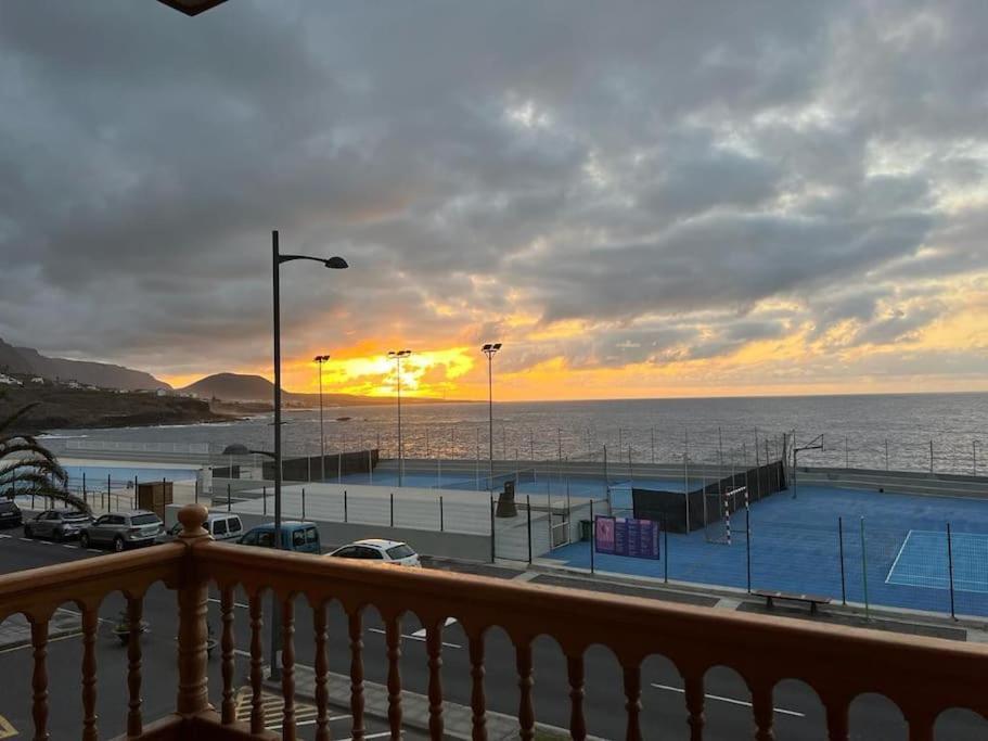 Amplio Apartamento Con Vistas Privilegiadas ガラチコ エクステリア 写真